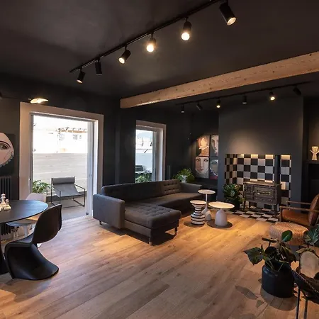 City'S Best-Kept Secret, Eclectic & Luxe Getaway Kalamata Exterior photo